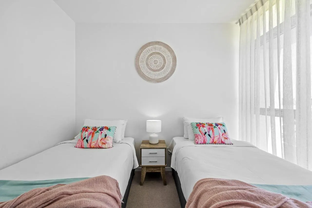 Rise 3 Bedroom Deluxe Ocean Side Apartment Sunshine Coast