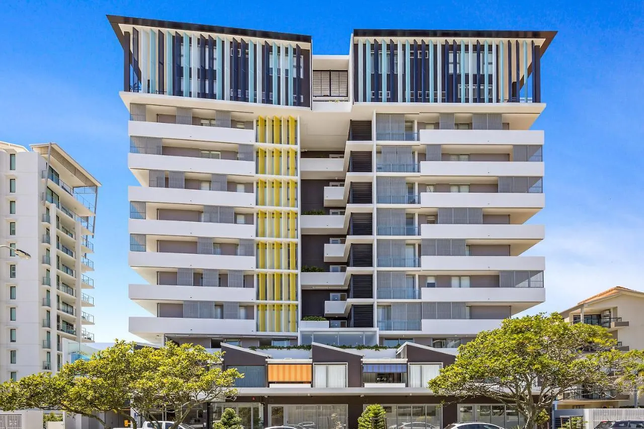 Rise 3 Bedroom Deluxe Ocean Side Apartment Sunshine Coast