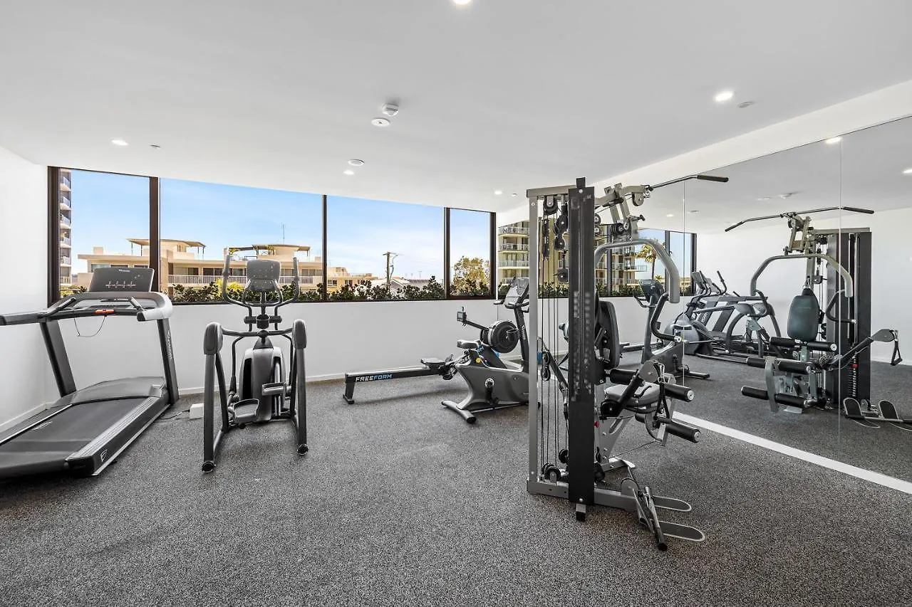 Rise 3 Bedroom Deluxe Ocean Side Apartment Sunshine Coast